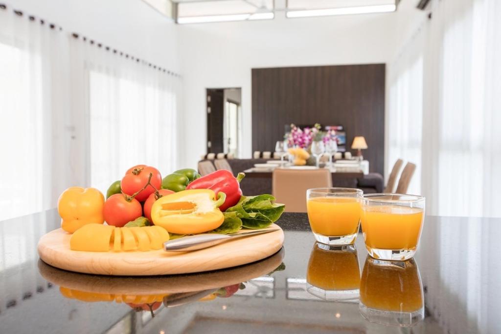 Shanti Villas X Monthstayz Thailand Rawai Bagian luar foto