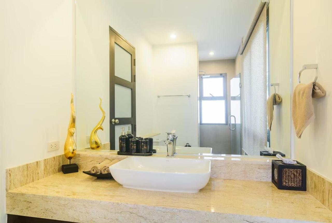 Shanti Villas X Monthstayz Thailand Rawai Bagian luar foto